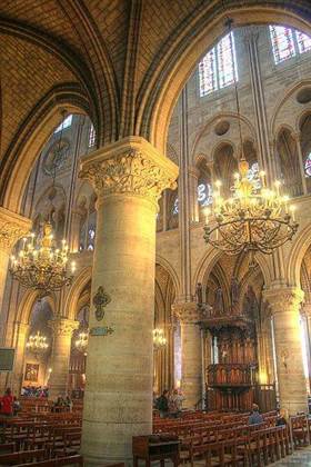 Notre-Dame_de_Paris-Nef