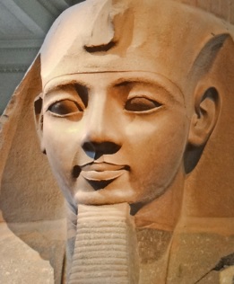 ramsesII buste 1