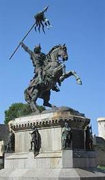 Statue equestre guillaume conquérant falaise