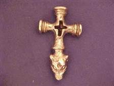 croix de suspension en forme de marteau et de croix avec une tete de dragon X XIe siecles islande
