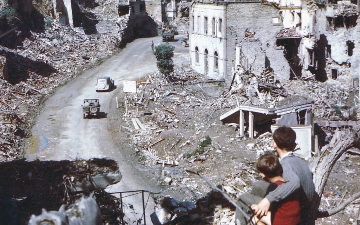 france ruine 1944