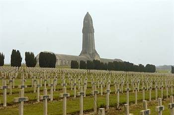 necropole-nationale-et-ossuaire-de-douaumont