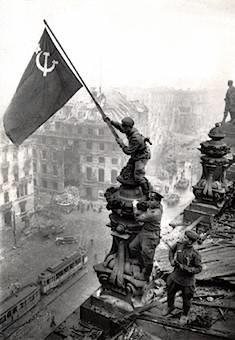 berlin 1945 soldat russe