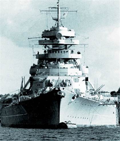 Le Bismarck bismarck face
