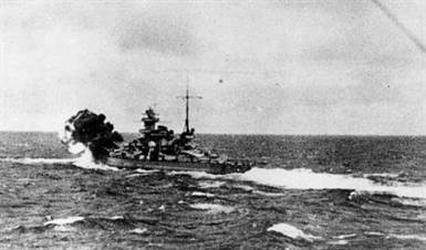 Le Scharhorst fait feu scharnhorst 2